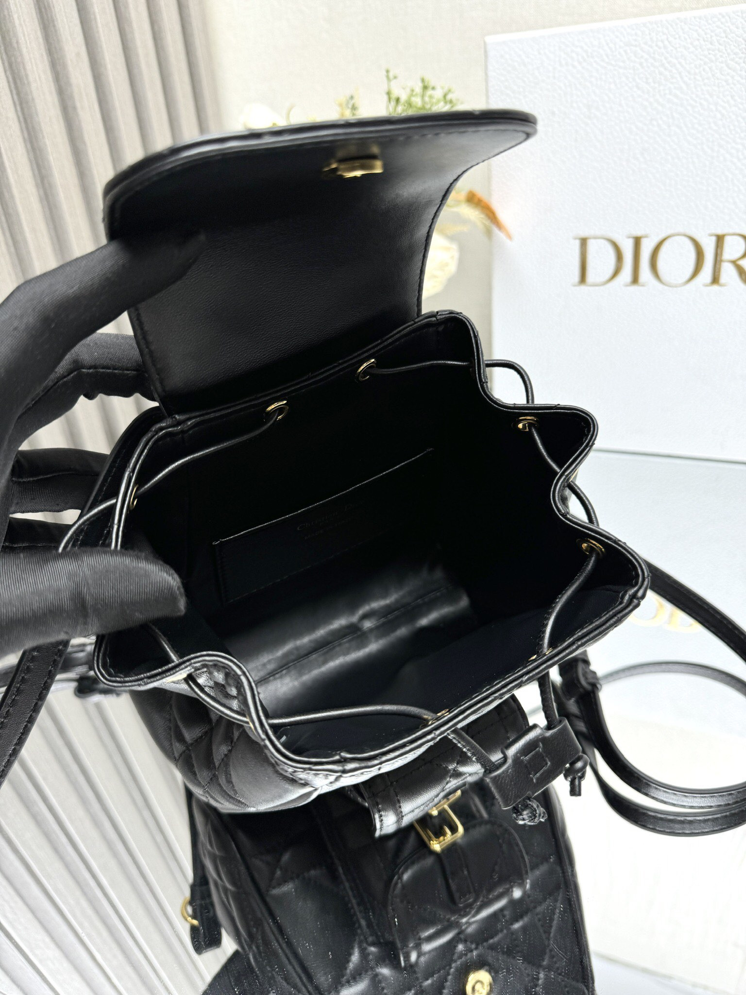 D*0r Caro Backpack Small 19.5 x 18.5 x 8.5 cm