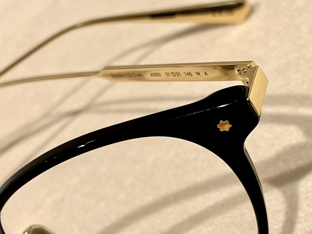 D*0r Glasses mini CD O A4L 51-21-145