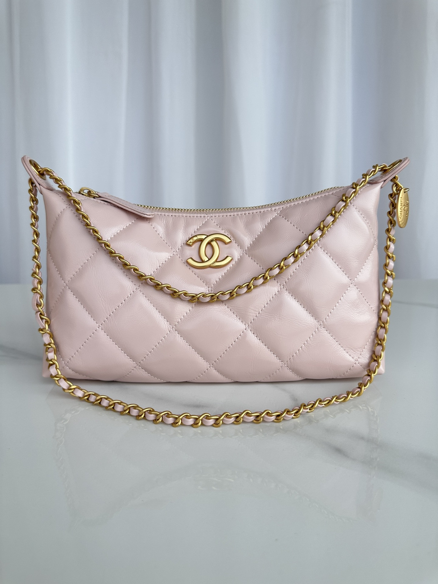 Ch*el Hobo Bags AS5528 17x26x8.5cm