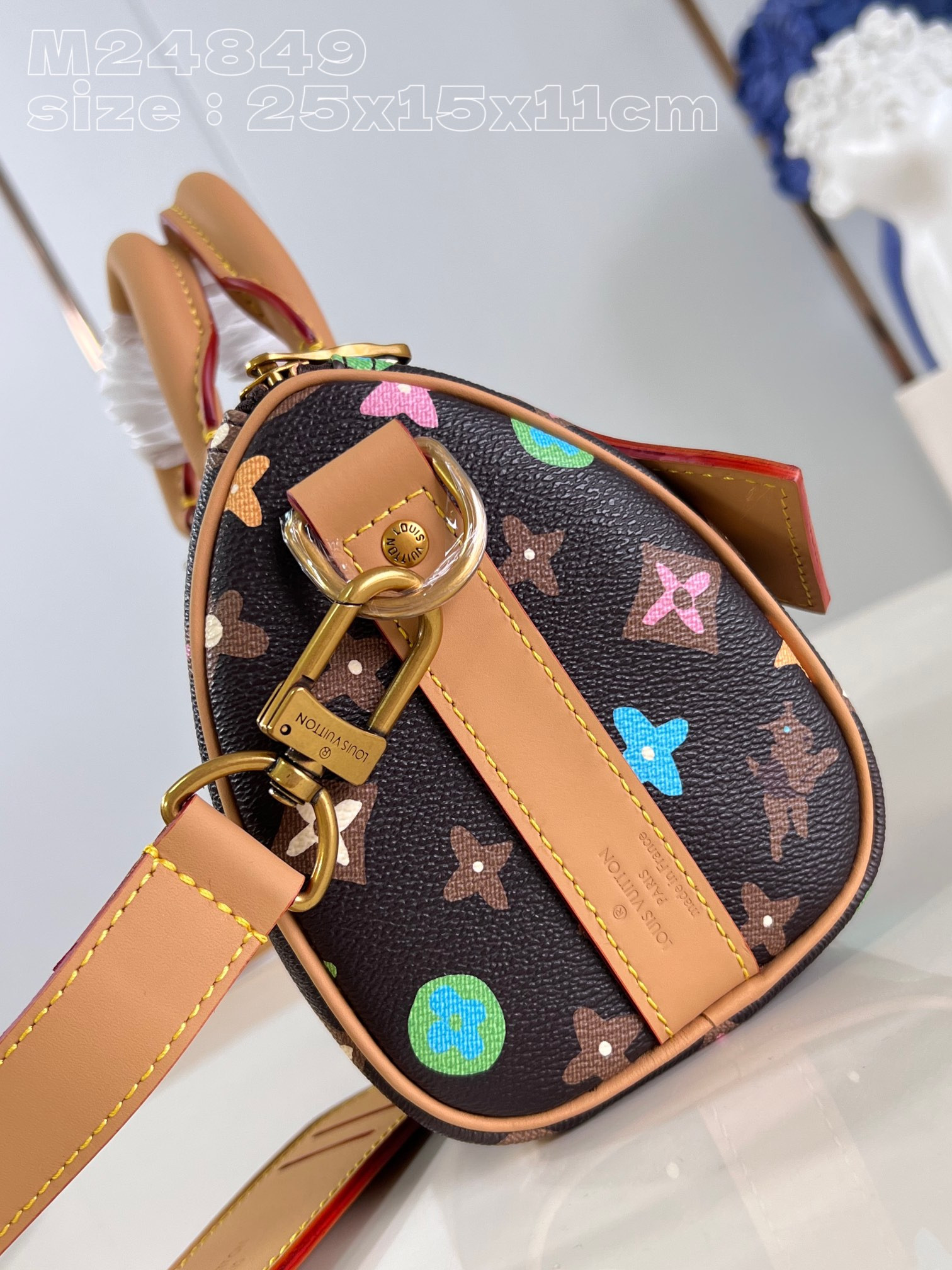LV Keepall Bandoulière 25 M24849 25 x 15 x 11cm